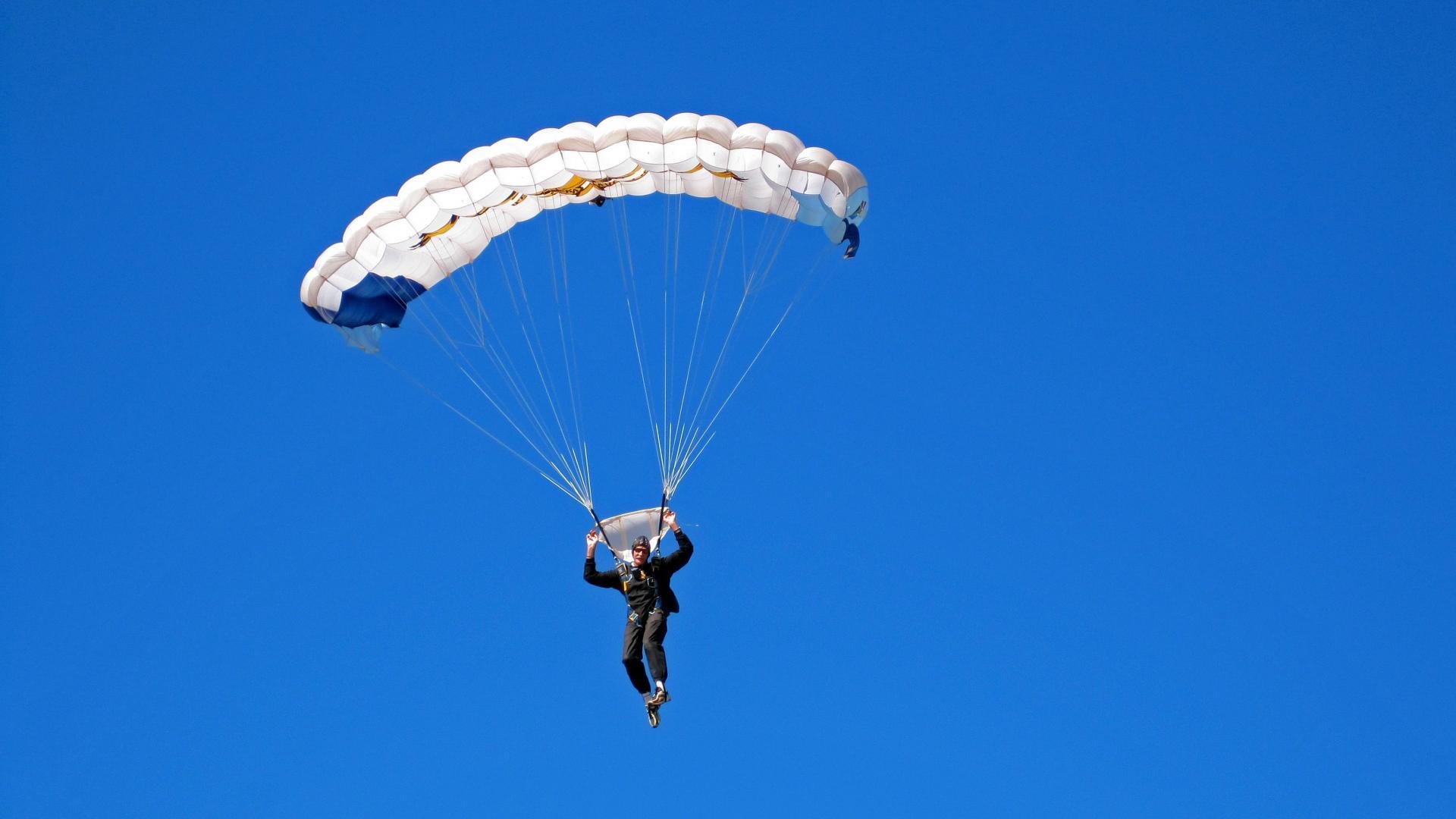 帕金斯：比赛节奏完全按计划走，帕金斯几个冠军